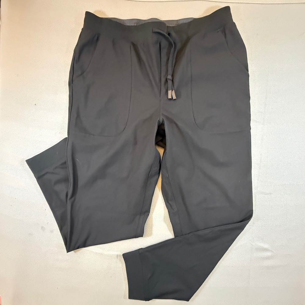 VRST Mens Limitless Slim Fit Jogger Pure Black MAX241124 Size L NEW 2177